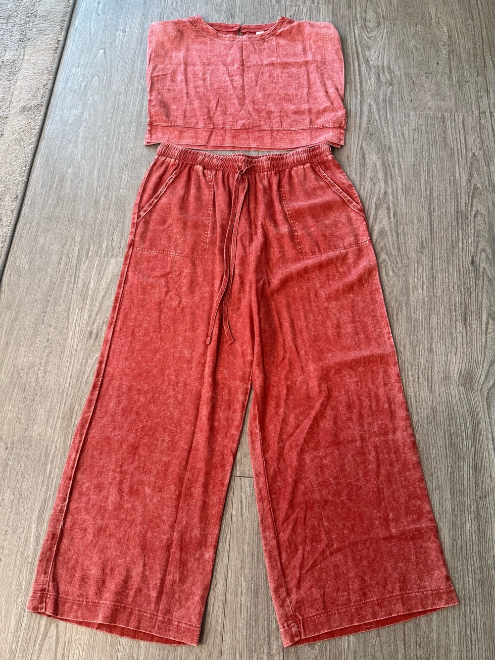 Zenana Outfitters Rust Two-Piece Wide Leg Set NWOT